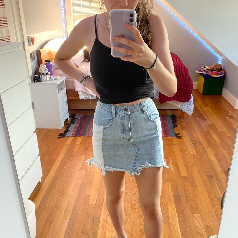 Free people jean skirt 0, modeled on a small/2/4